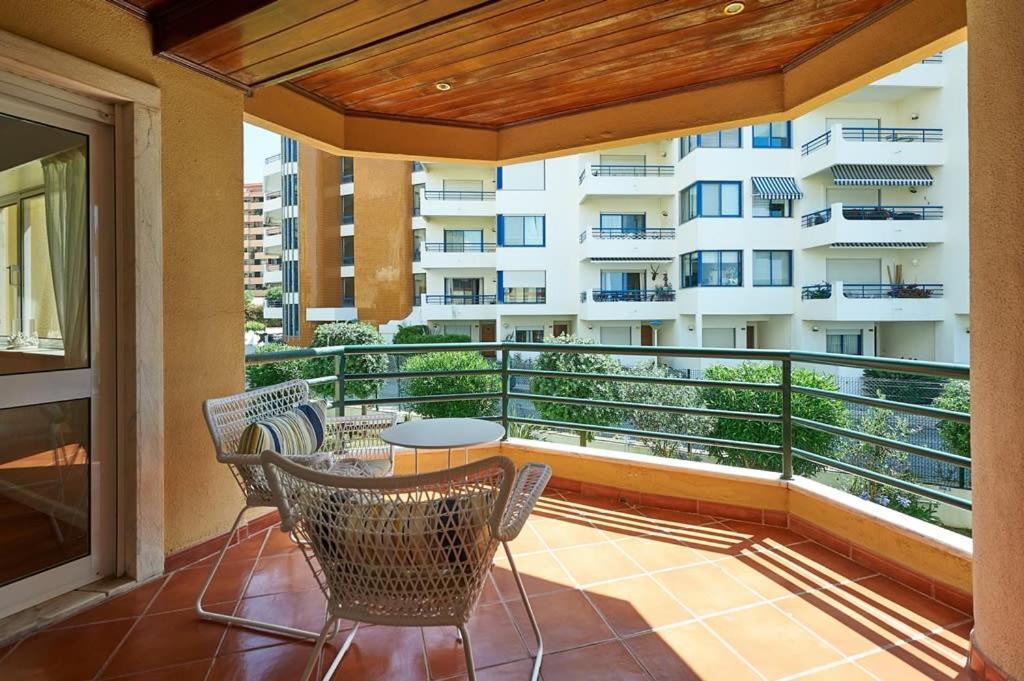 Oceanario 2 Bedroom Apartment - Sea View And Pool Cascais Exteriör bild