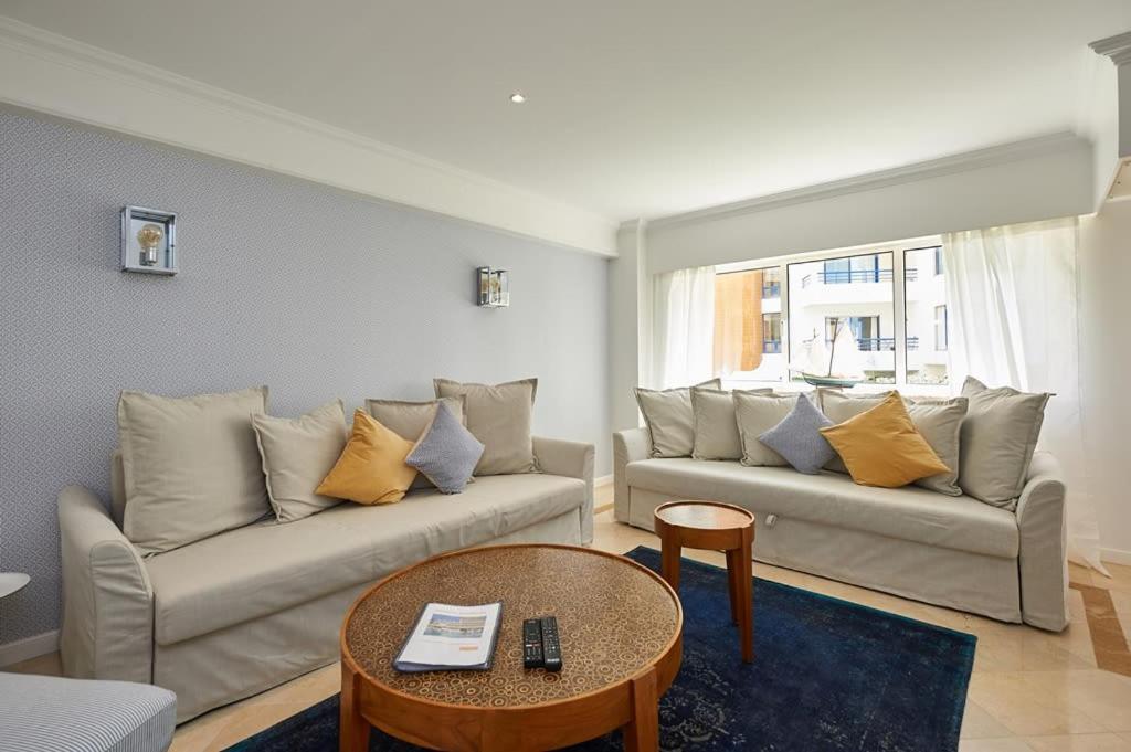 Oceanario 2 Bedroom Apartment - Sea View And Pool Cascais Exteriör bild