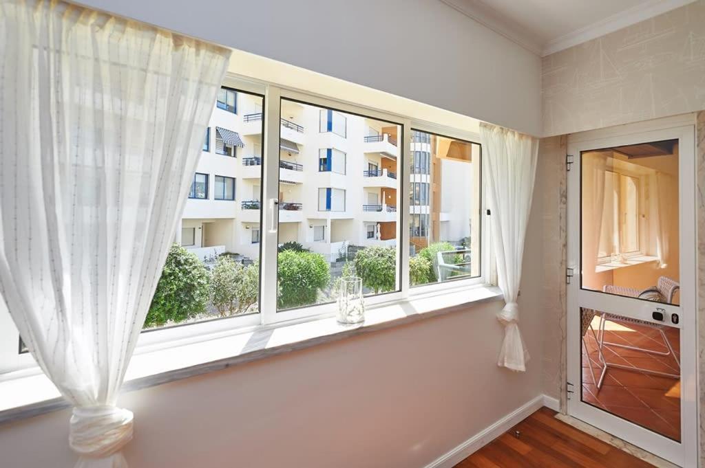 Oceanario 2 Bedroom Apartment - Sea View And Pool Cascais Exteriör bild
